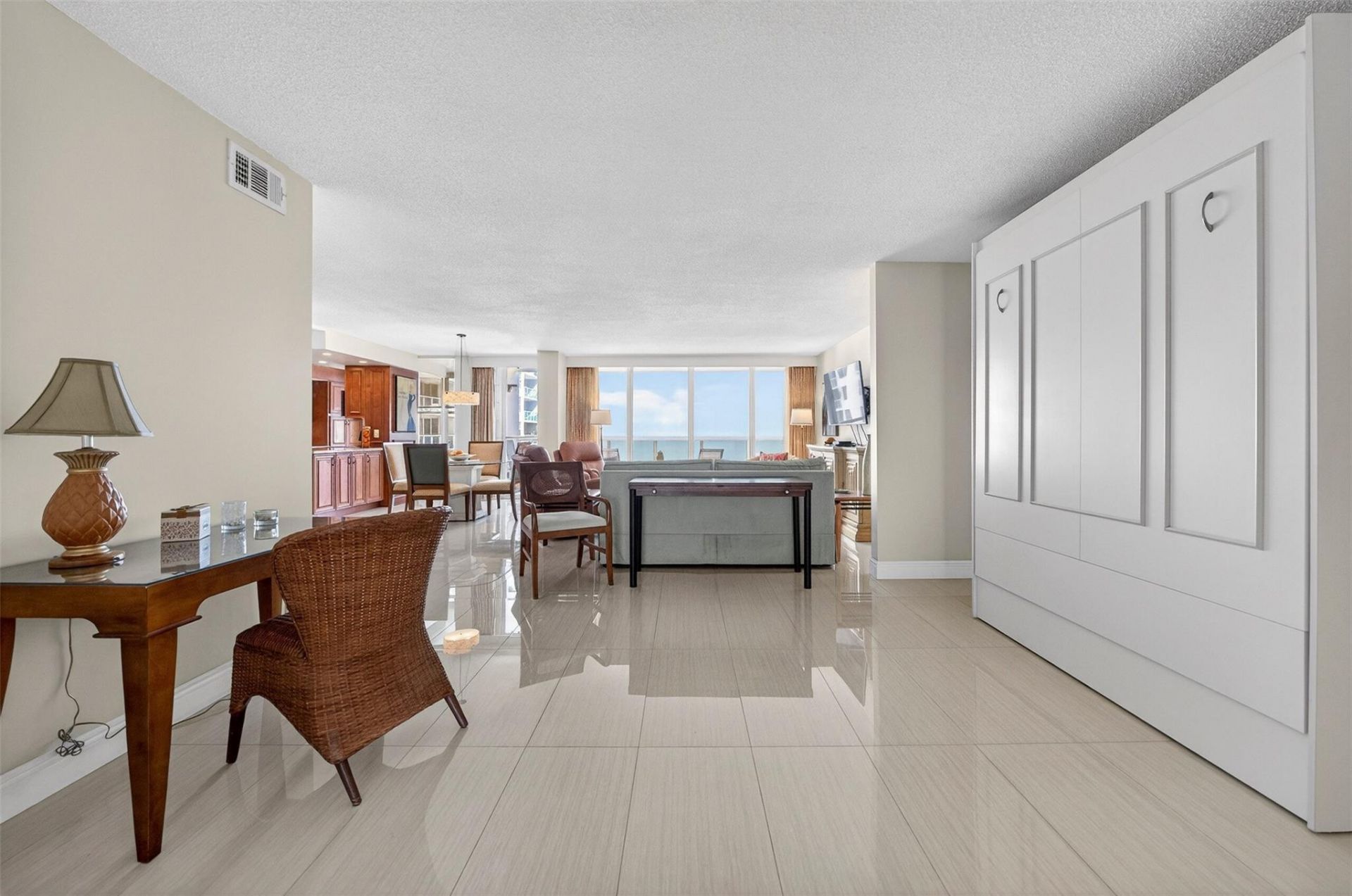 4300 N Ocean Boulevard, Unit 14E, Fort Lauderdale, FL 33308 Photo