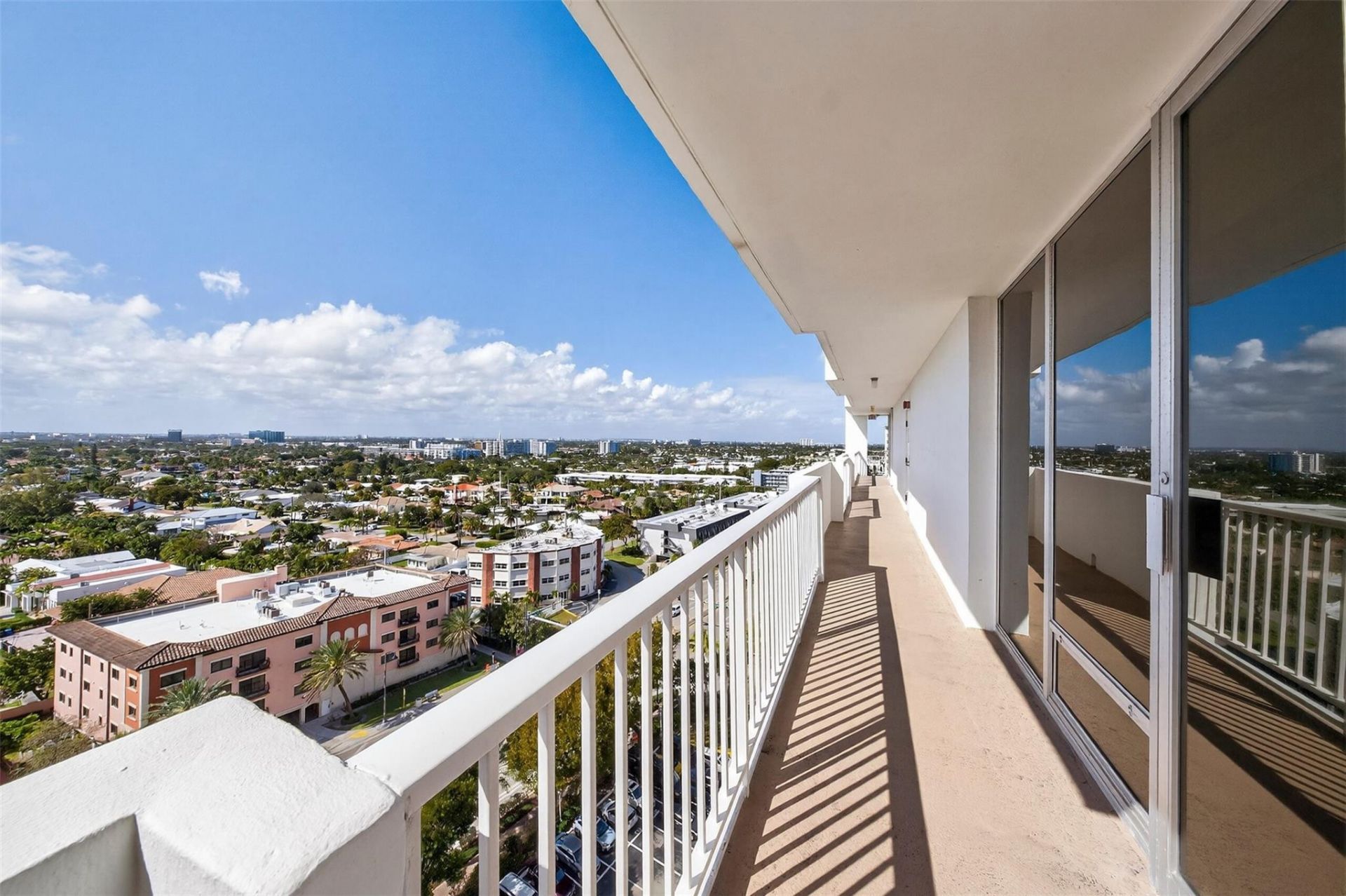 4300 N Ocean Boulevard, Unit 14E, Fort Lauderdale, FL 33308 Photo