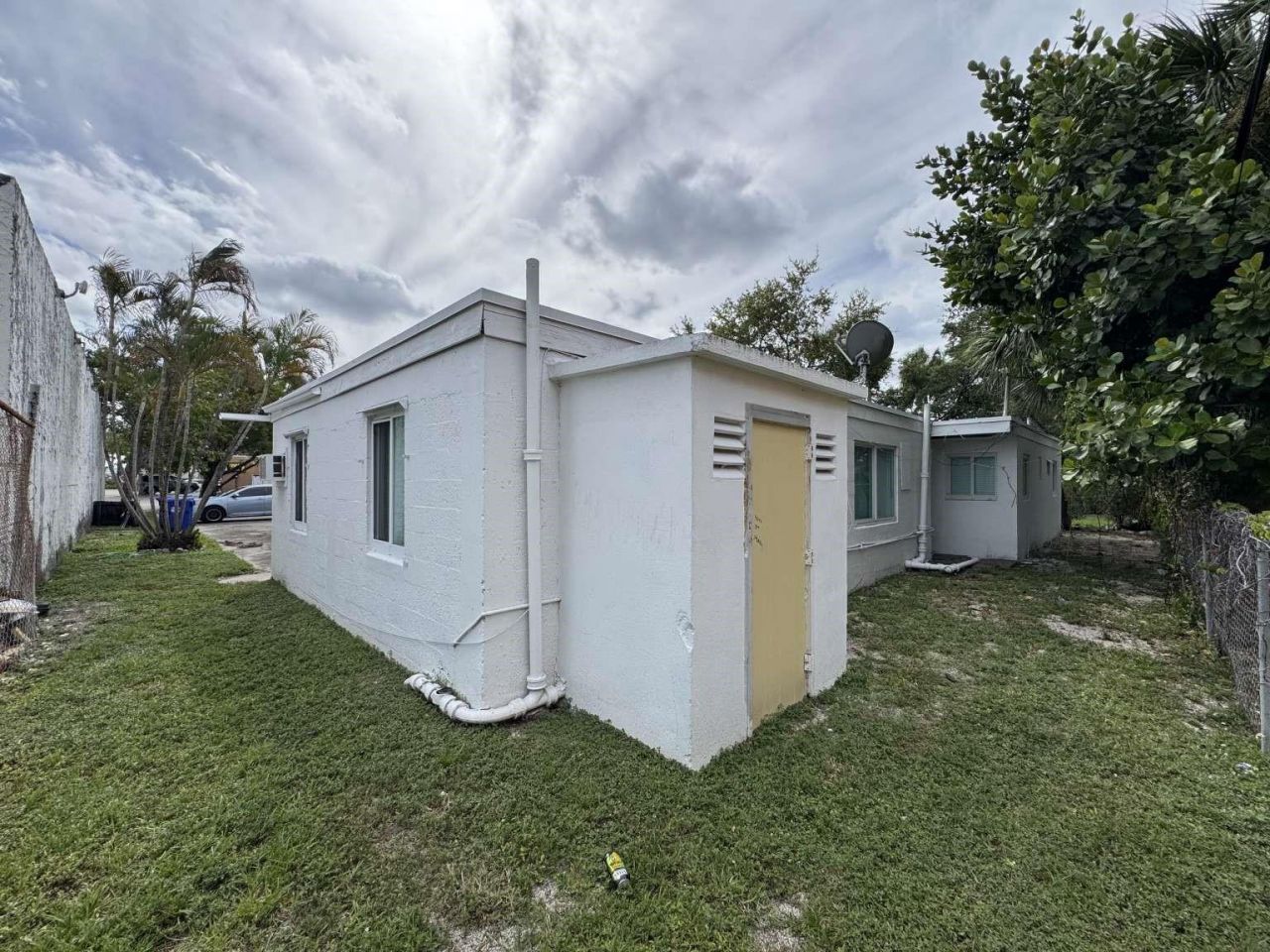 211 SW 2nd Court, Pompano Beach, FL 33060 Photo