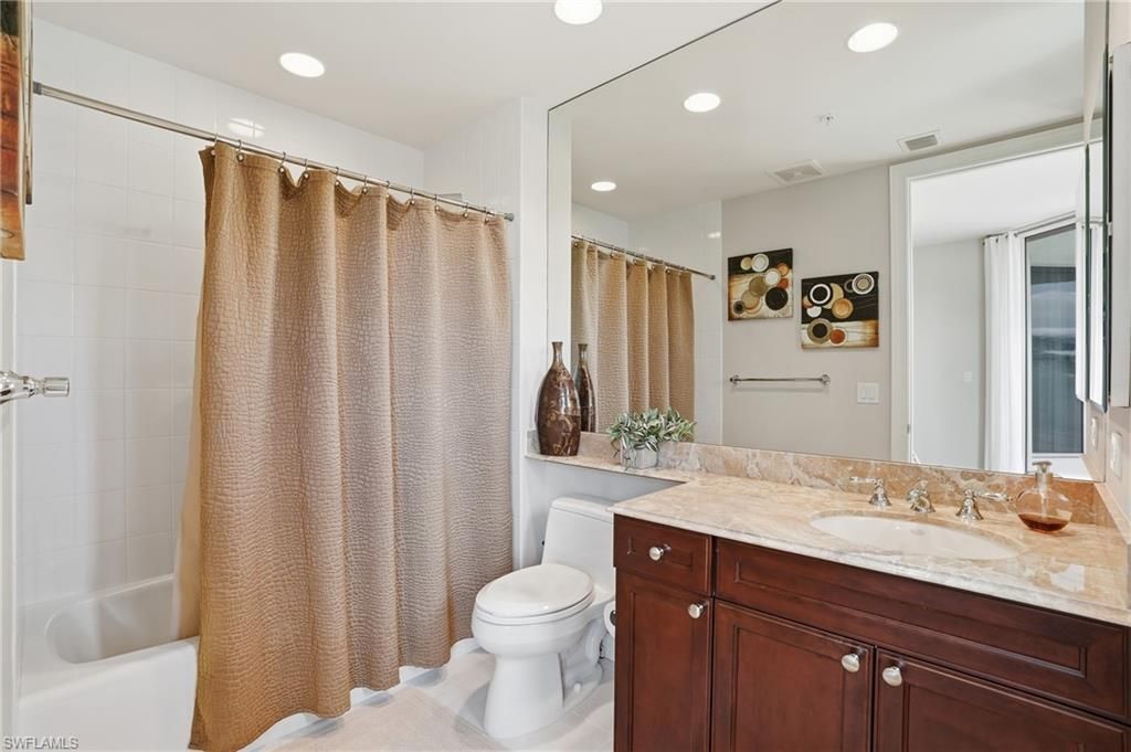 5051 Pelican Colony Blvd , Unit 301, Bonita Springs, FL 34134 Photo