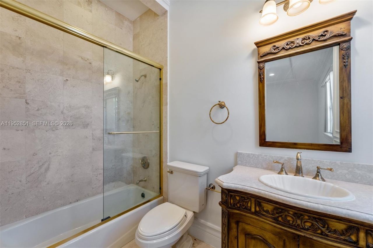 6025 SW 108th St, Pinecrest, FL 33156 Photo