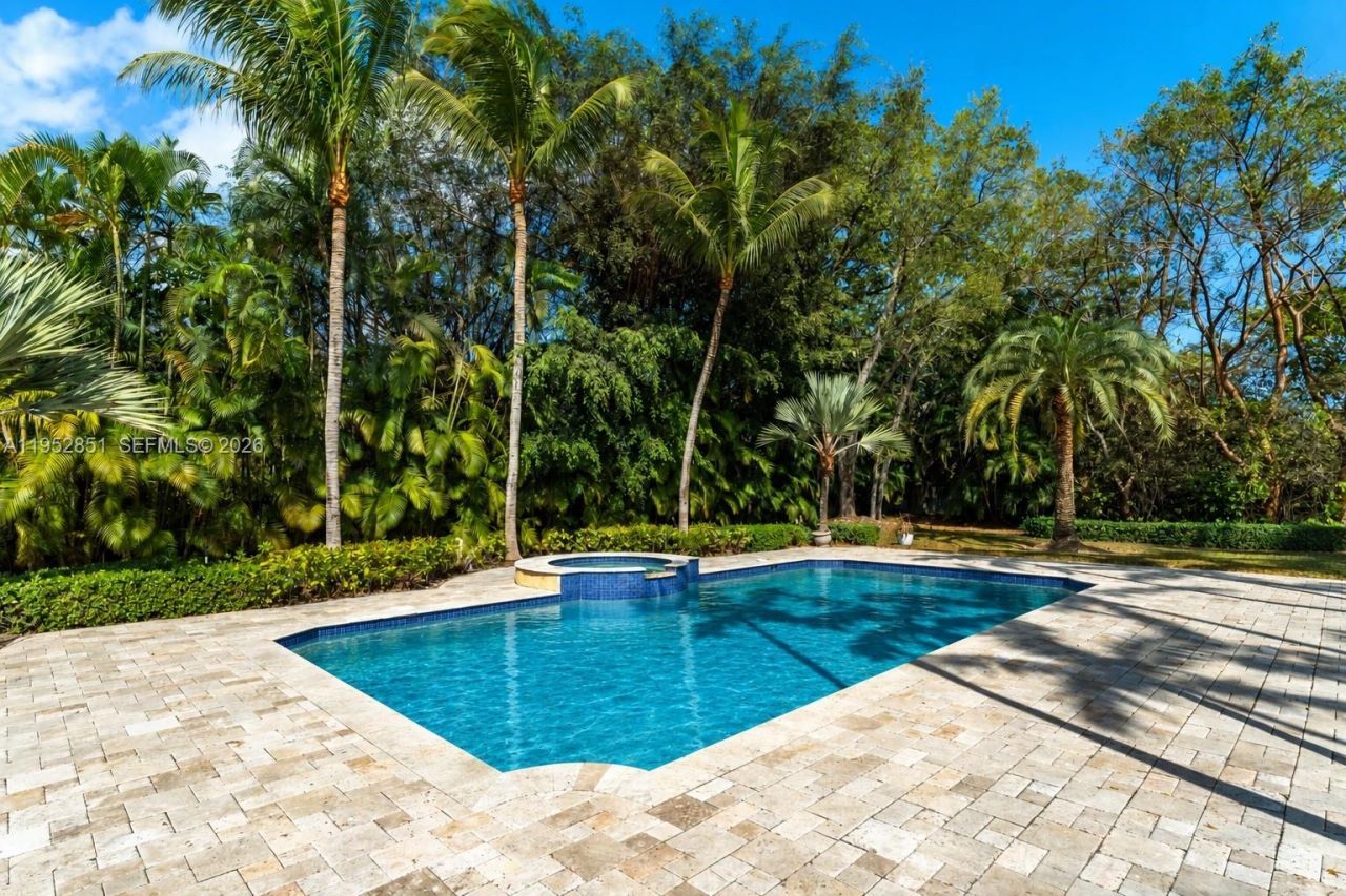 6025 SW 108th St, Pinecrest, FL 33156 Photo
