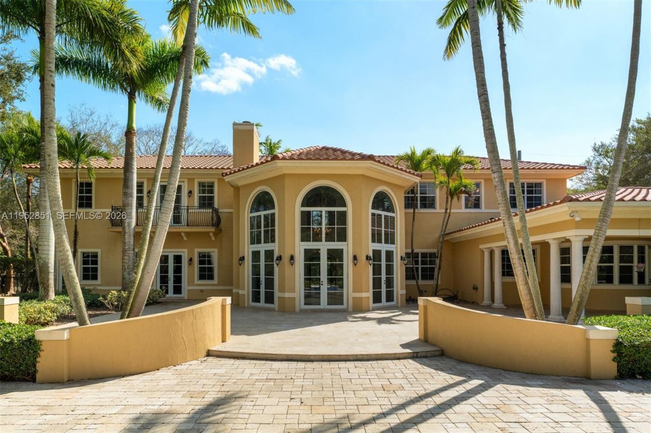 6025 SW 108th St, Pinecrest, FL 33156 Photo