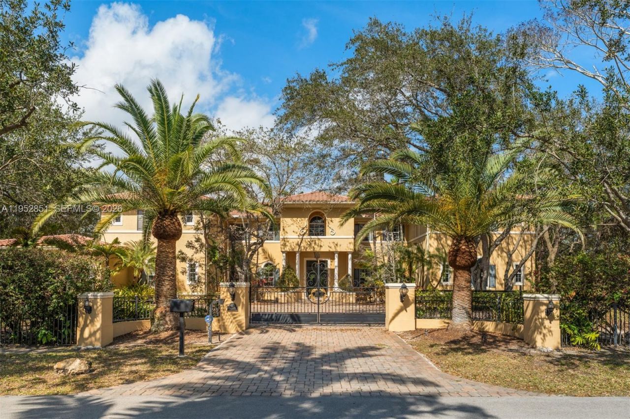 6025 SW 108th St, Pinecrest, FL 33156 Photo