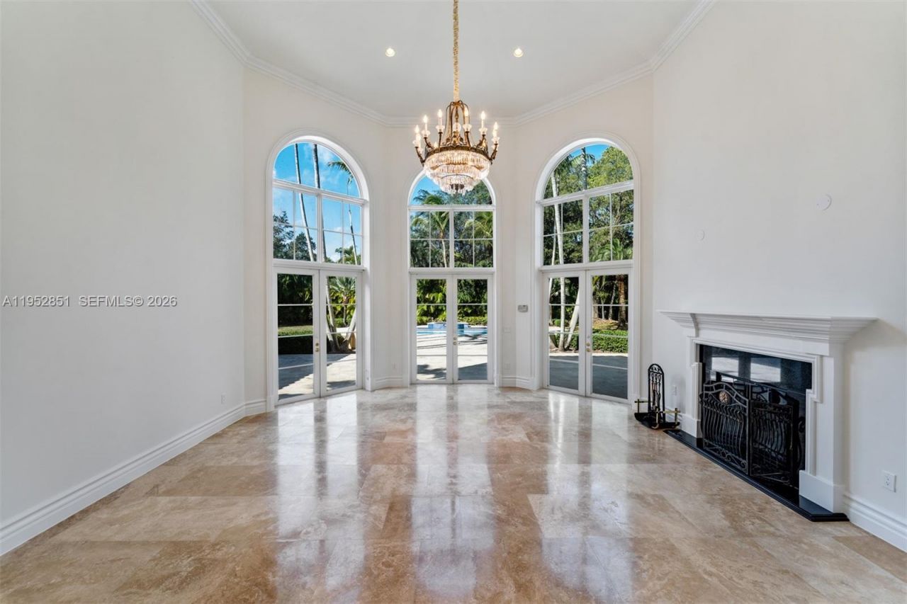 6025 SW 108th St, Pinecrest, FL 33156 Photo