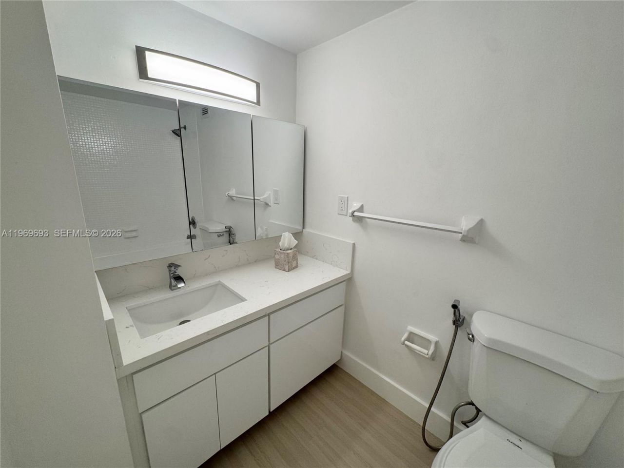 2899 Collins Ave , Unit 740, Miami Beach, FL 33140 Photo