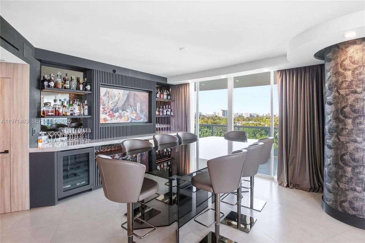 2127 Brickell Avenue, Unit 904, Miami, FL 33129 Photo