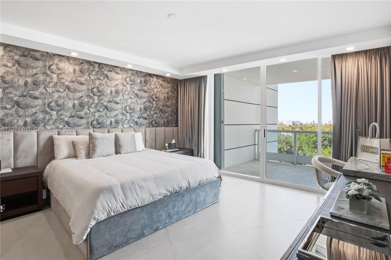 2127 Brickell Avenue, Unit 904, Miami, FL 33129 Photo