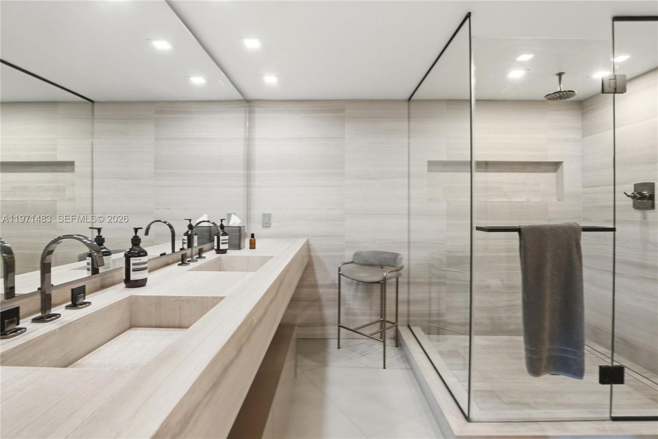 2127 Brickell Avenue, Unit 904, Miami, FL 33129 Photo