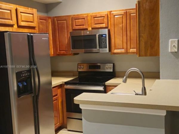 701 Lyons Rd, Unit 13205, Coconut Creek, FL 33063