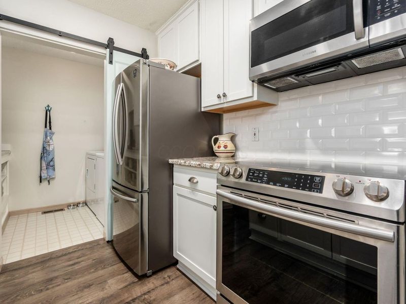 5613 Blendonridge Drive, Unit 83E, Columbus, OH 43230 Photo 14