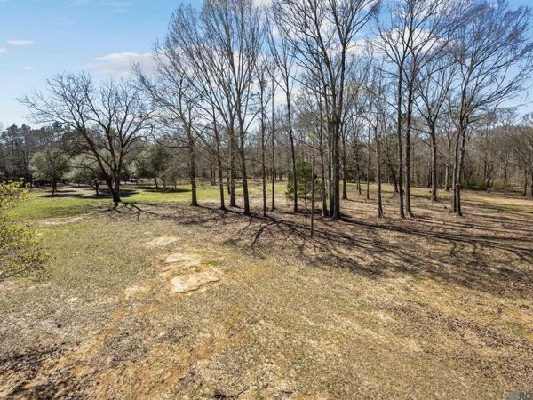 11930 Hamilton Rd, St Francisville, LA 70775