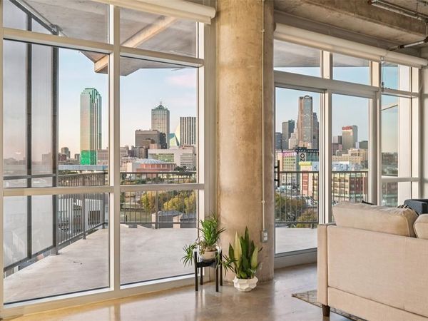 1001 Belleview Street, Unit 705, Dallas, TX 75215