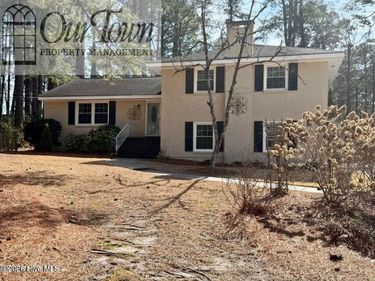 1711 Meadowbrook Lane W, Wilson, NC 27893