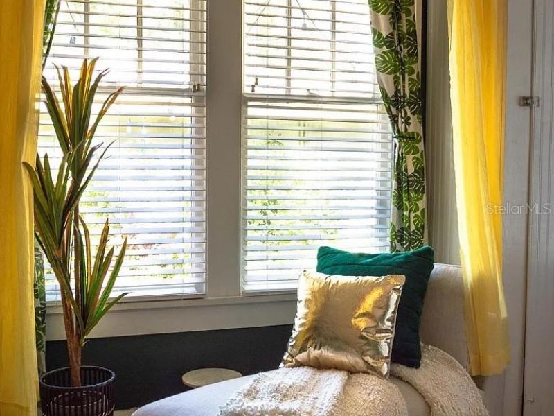 1013 22nd Avenue N, Saint Petersburg, FL 33704 Photo