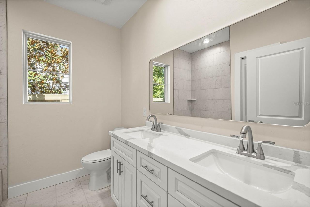 1044 SW 120th Drive, Gainesville, FL 32607 Photo