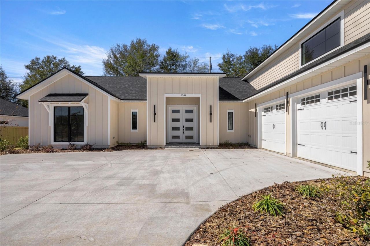 1044 SW 120th Drive, Gainesville, FL 32607 Photo