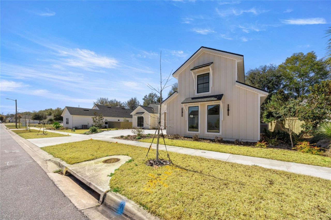 1044 SW 120th Drive, Gainesville, FL 32607 Photo