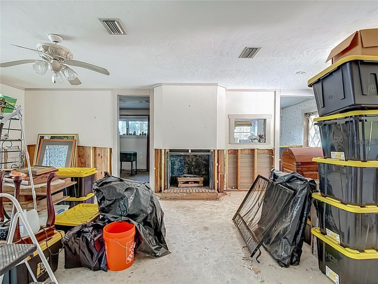 3700 Dana Shores Drive, Tampa, FL 33634 Photo