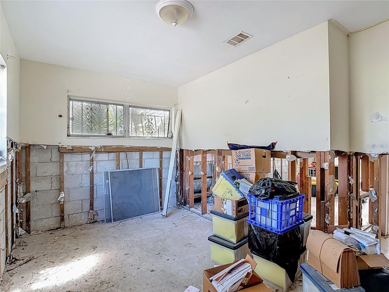 3700 Dana Shores Drive, Tampa, FL 33634 Photo