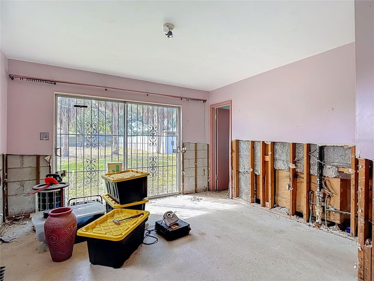3700 Dana Shores Drive, Tampa, FL 33634 Photo