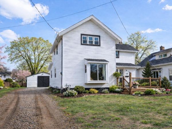 2944 Dean Avenue, Des Moines, IA 50317