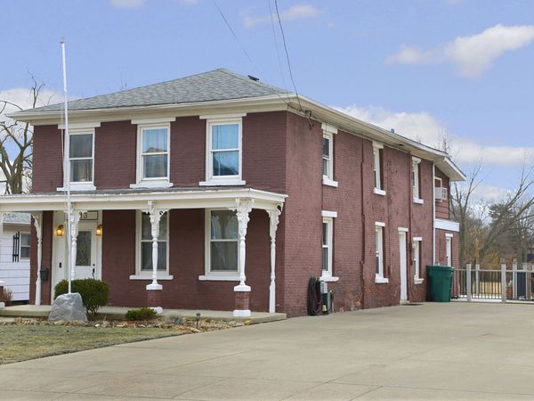 713 E Superior Street, Ottawa, IL 61350