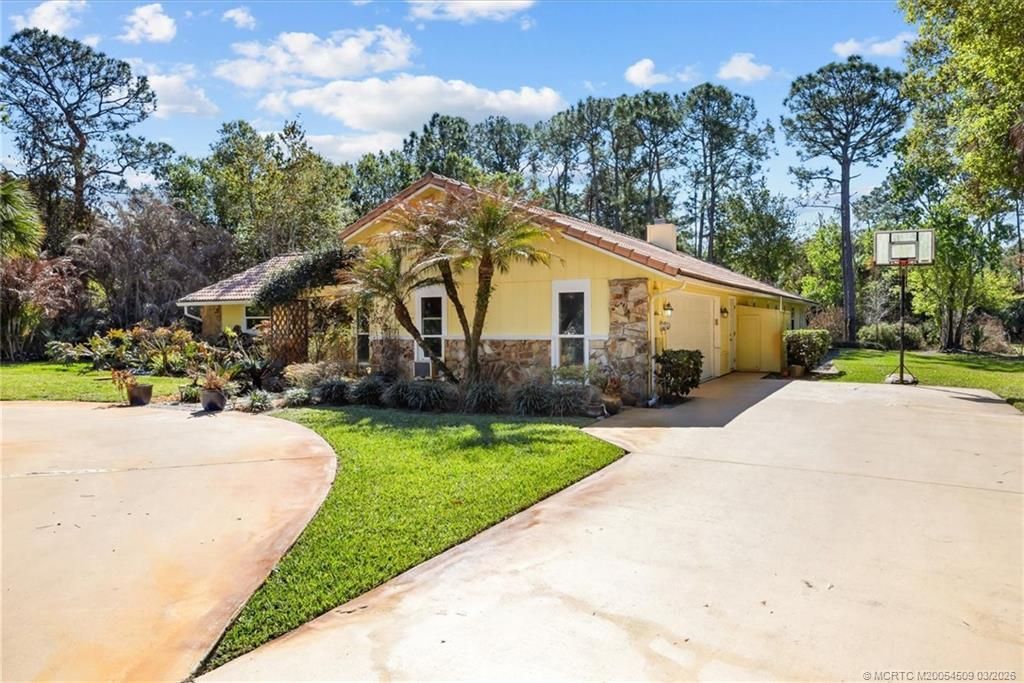 1918 SW Crane Creek Avenue, Palm City, FL 34990 Photo