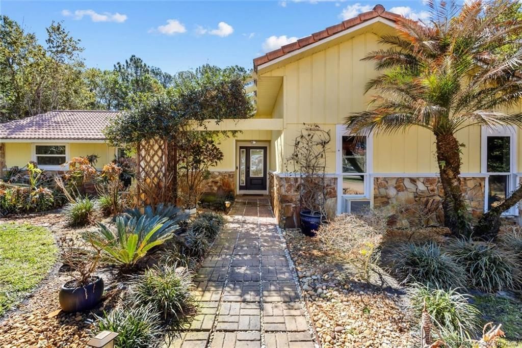 1918 SW Crane Creek Avenue, Palm City, FL 34990 Photo