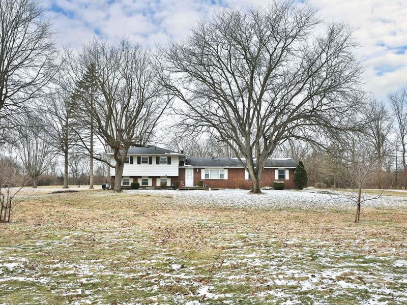 4677 Harrisburg Pike, Grove City, OH 43123 Photo 4