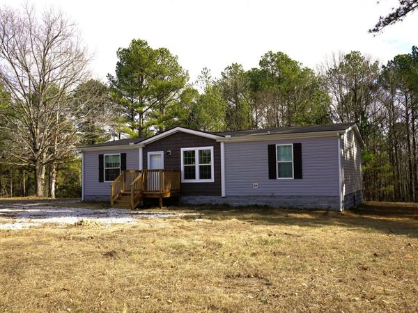 1162 By Blvd , Bon Aqua, TN 37025