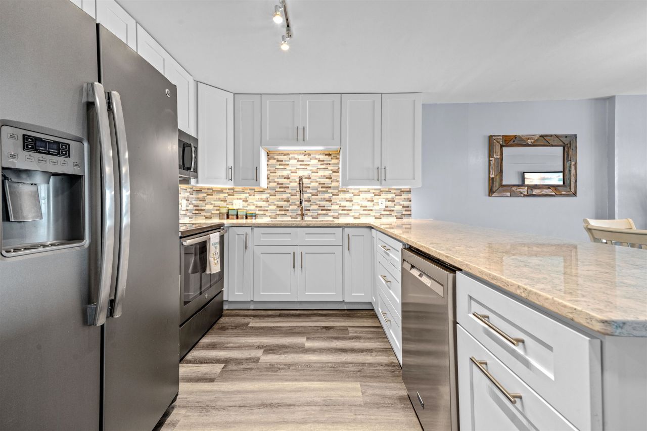 6108 N Ocean Blvd. Photo 7