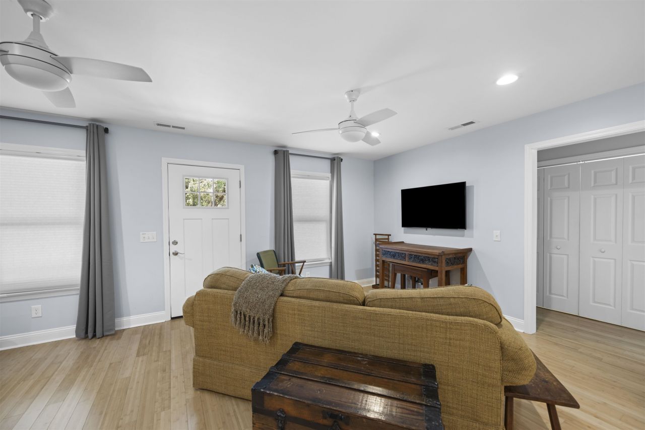 1528 Winyah St. Photo 19