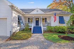 1528 Winyah St. photo 4