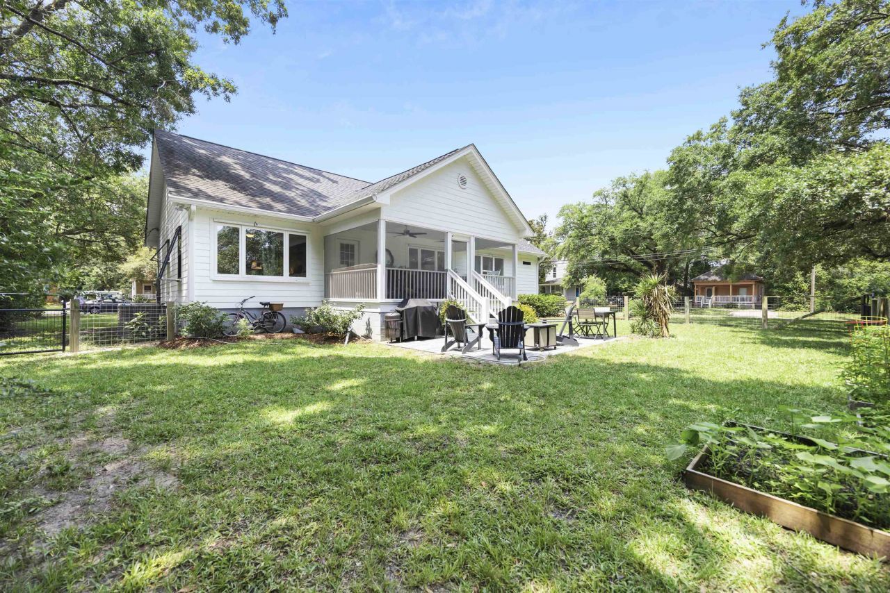 1528 Winyah St. Photo 9