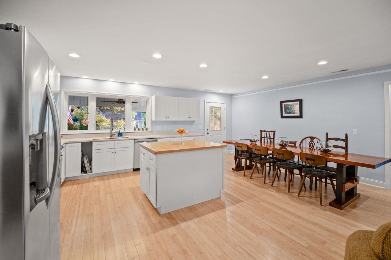 1528 Winyah St. Photo 9