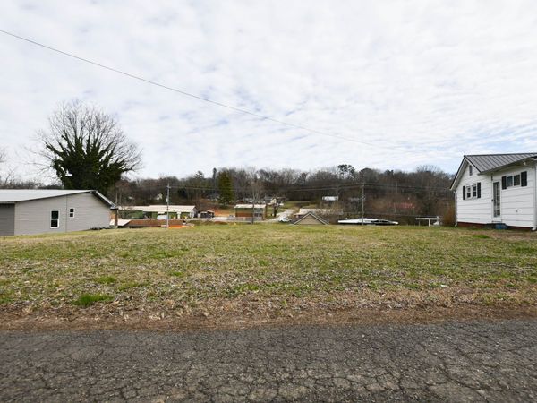 1250/1260 Wildwood Avenue SE, Cleveland, TN 37311