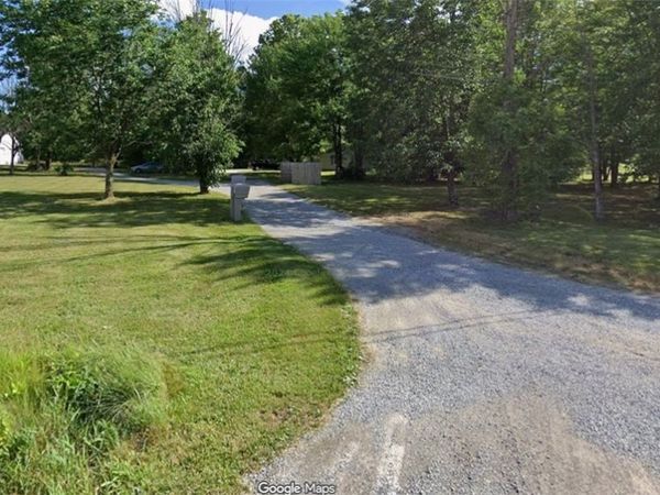 8464 & 8446 Tallmadge Road, Ravenna, OH 44412