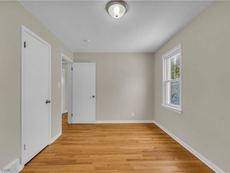 23760 Puritan Road, Euclid, OH 44123 Photo 13