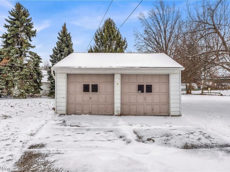 23760 Puritan Road, Euclid, OH 44123 Photo 25