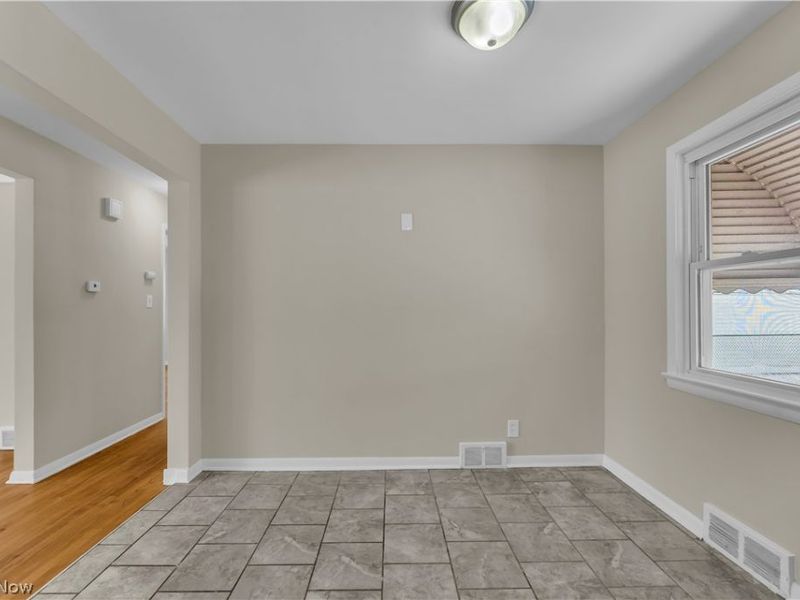 23760 Puritan Road, Euclid, OH 44123 Photo 4