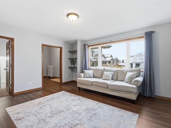 710 SE 5th Avenue, Dyersville, IA 52040