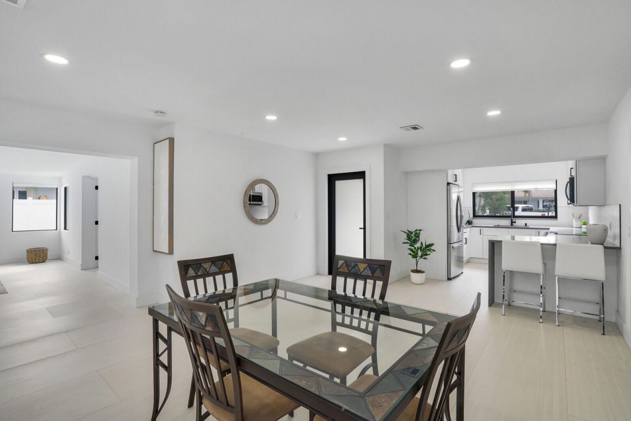 1333 SE 8th Street, Deerfield Beach, FL 33441 Photo