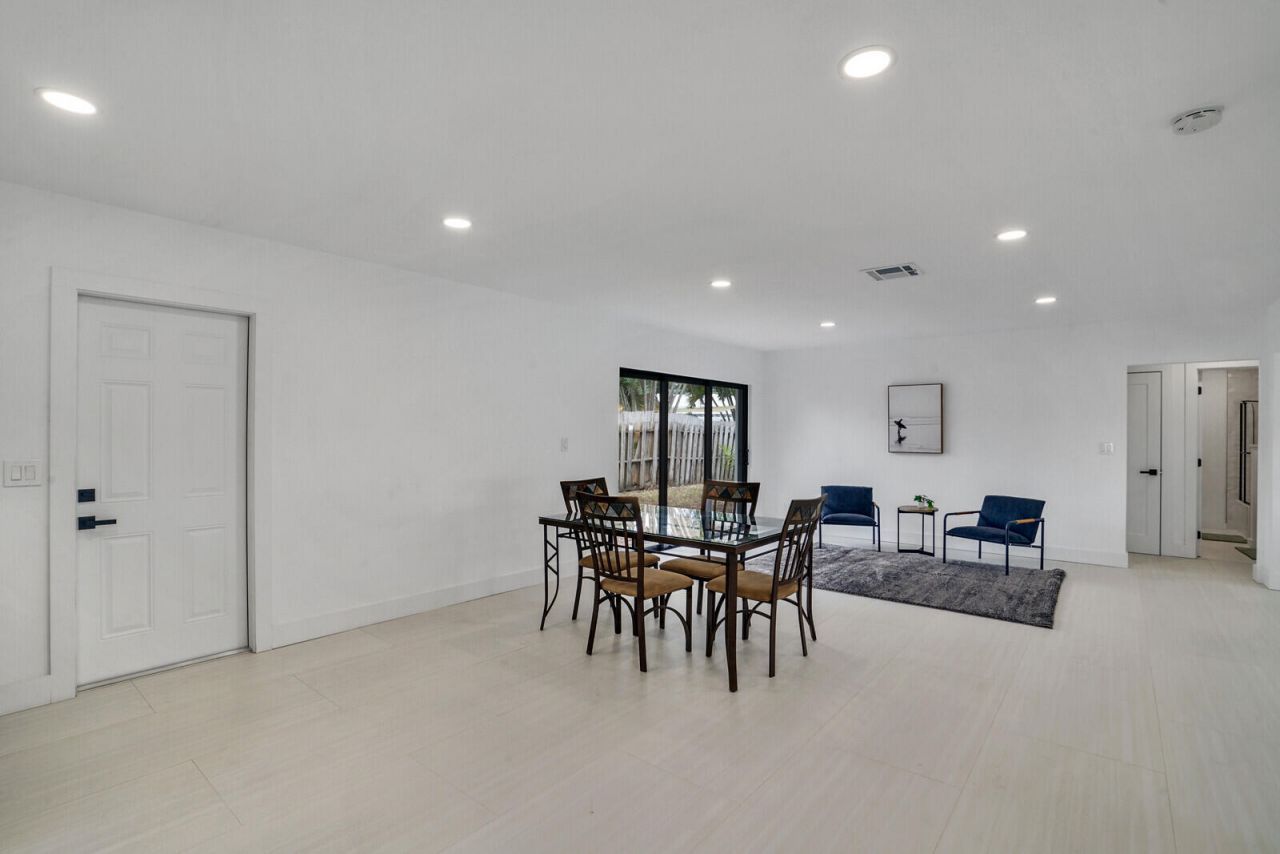 1333 SE 8th Street, Deerfield Beach, FL 33441 Photo