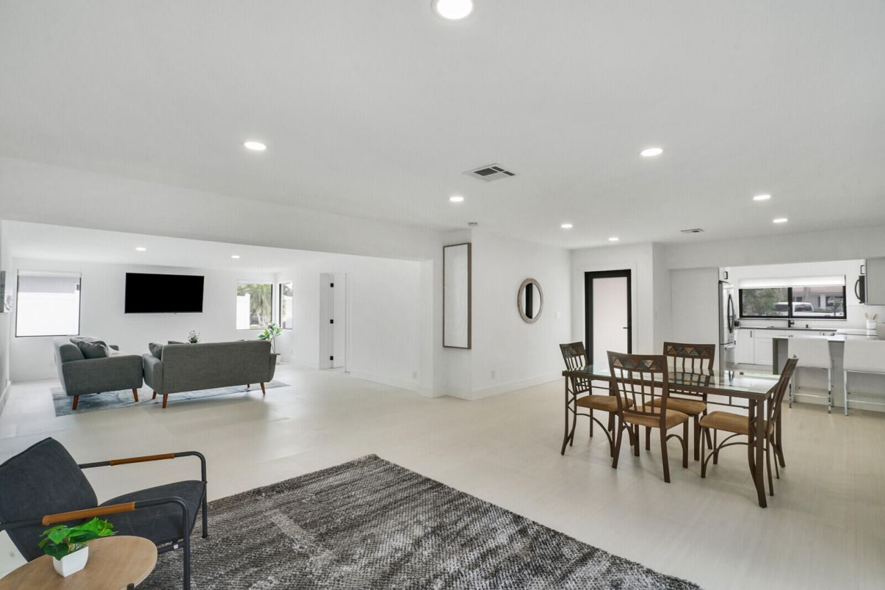 1333 SE 8th Street, Deerfield Beach, FL 33441 Photo