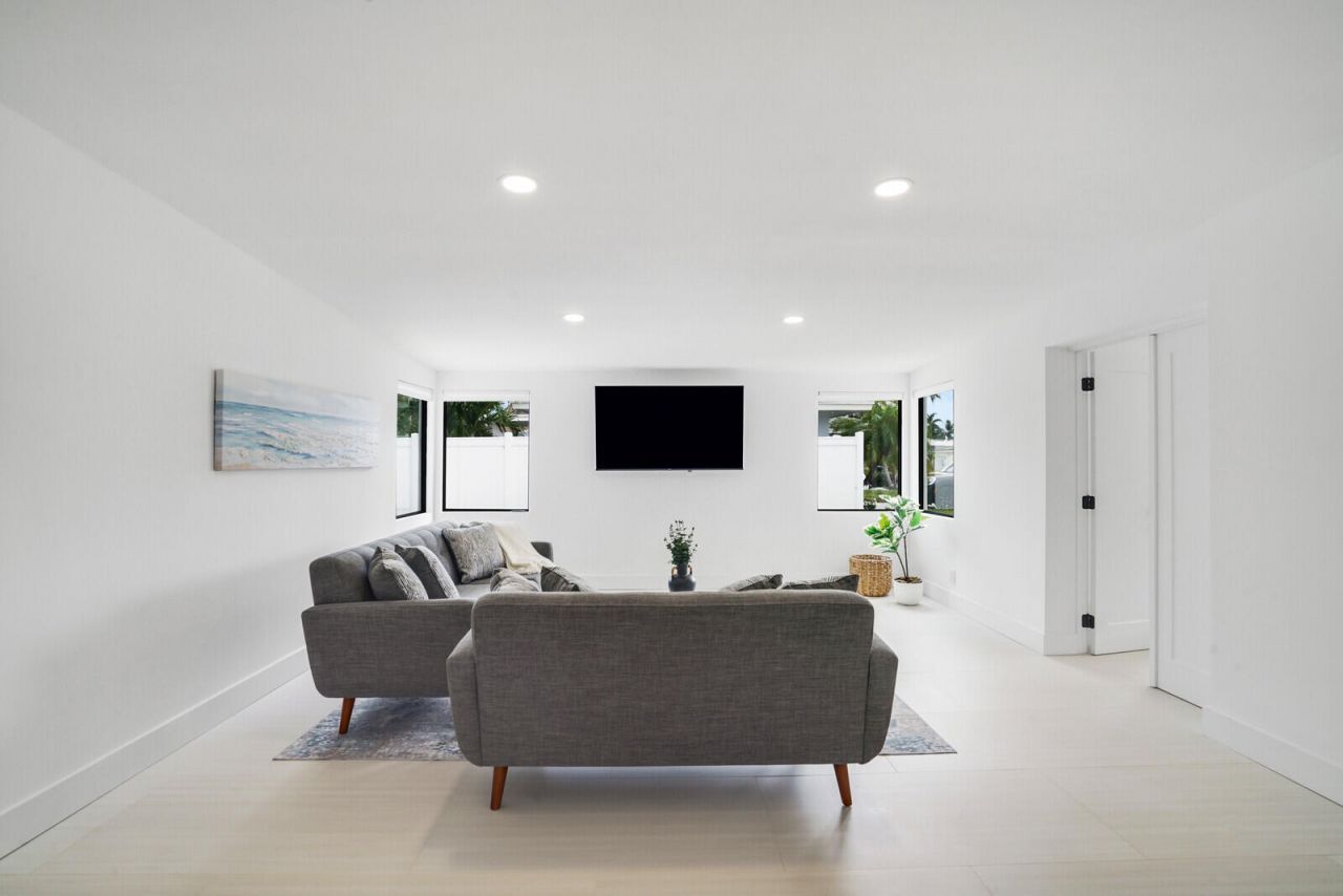 1333 SE 8th Street, Deerfield Beach, FL 33441 Photo