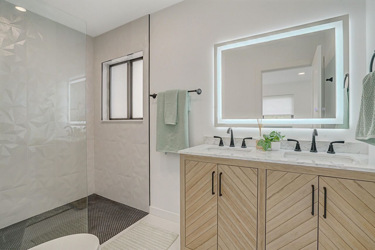 1333 SE 8th Street, Deerfield Beach, FL 33441 Photo