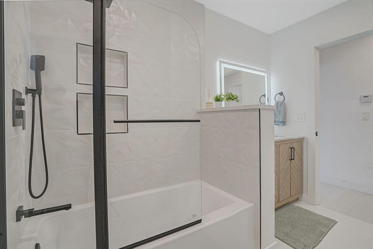 1333 SE 8th Street, Deerfield Beach, FL 33441 Photo