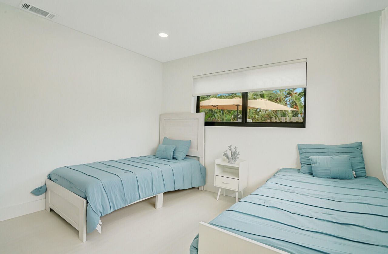 1333 SE 8th Street, Deerfield Beach, FL 33441 Photo