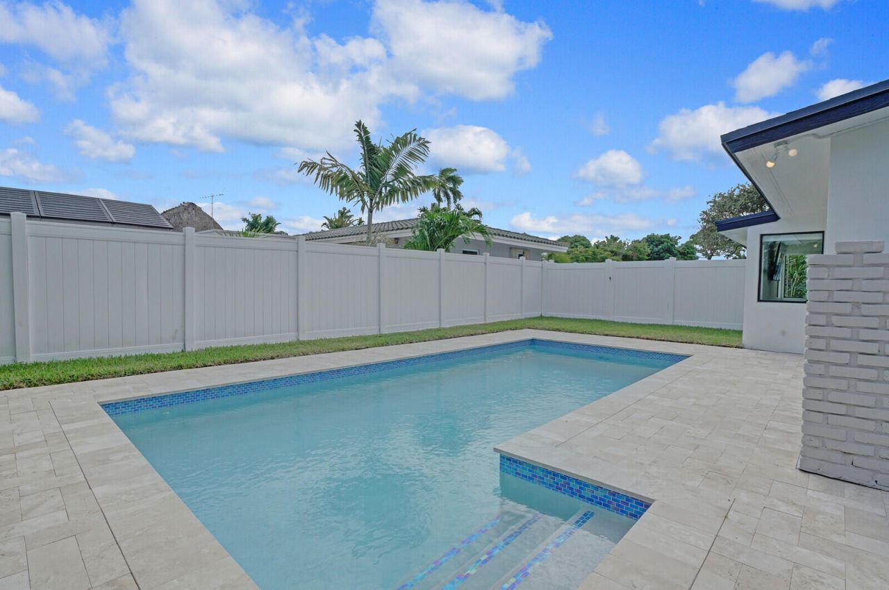 1333 SE 8th Street, Deerfield Beach, FL 33441 Photo